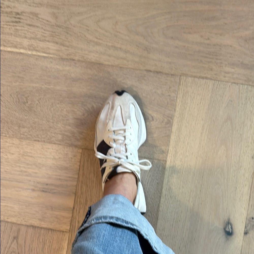 New Balance 327 Figs